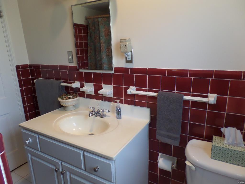 1183 North Berry Road Glendale, MO 63122 - Photo 26 of 37 Gallery Image 26
