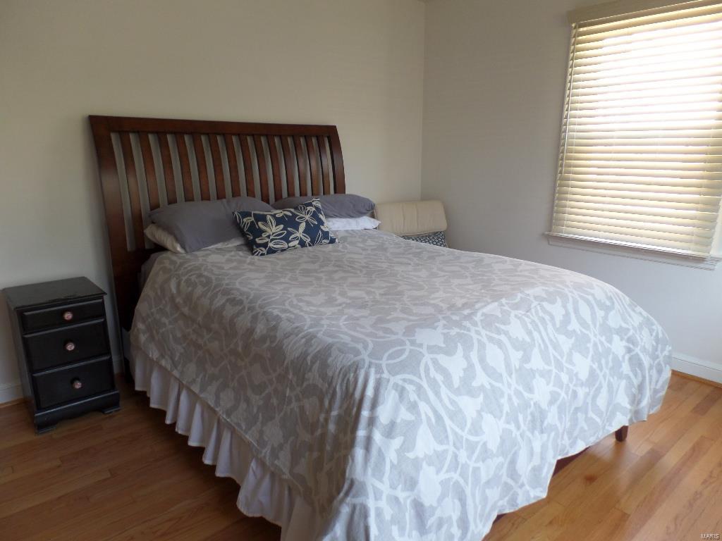 1183 North Berry Road Glendale, MO 63122 - Photo 29 of 37 Gallery Image 29
