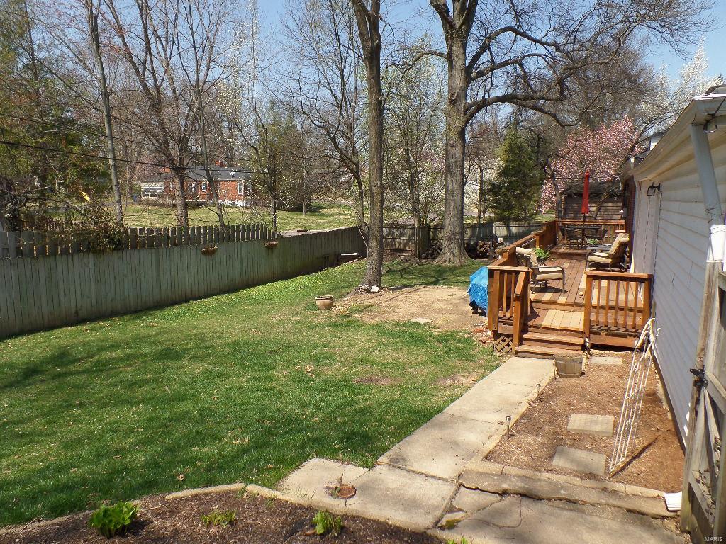 1183 North Berry Road Glendale, MO 63122 - Photo 35 of 37 Gallery Image 35