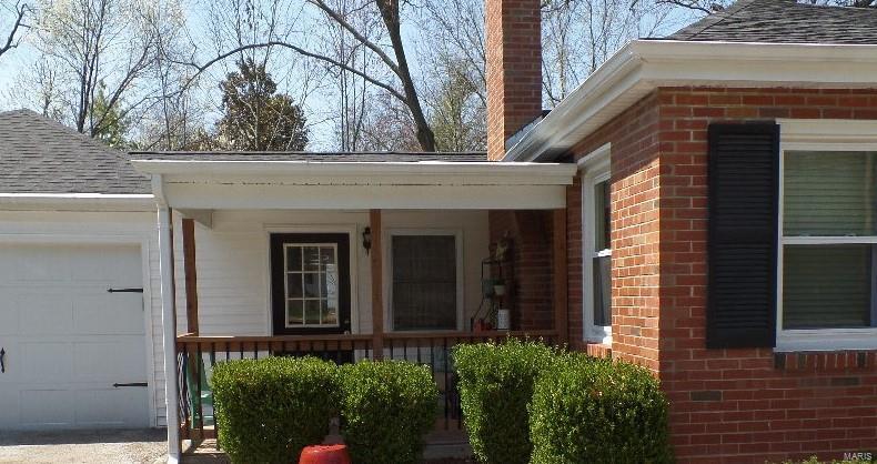 1183 North Berry Road Glendale, MO 63122 - Photo 5 of 37 Gallery Image 5