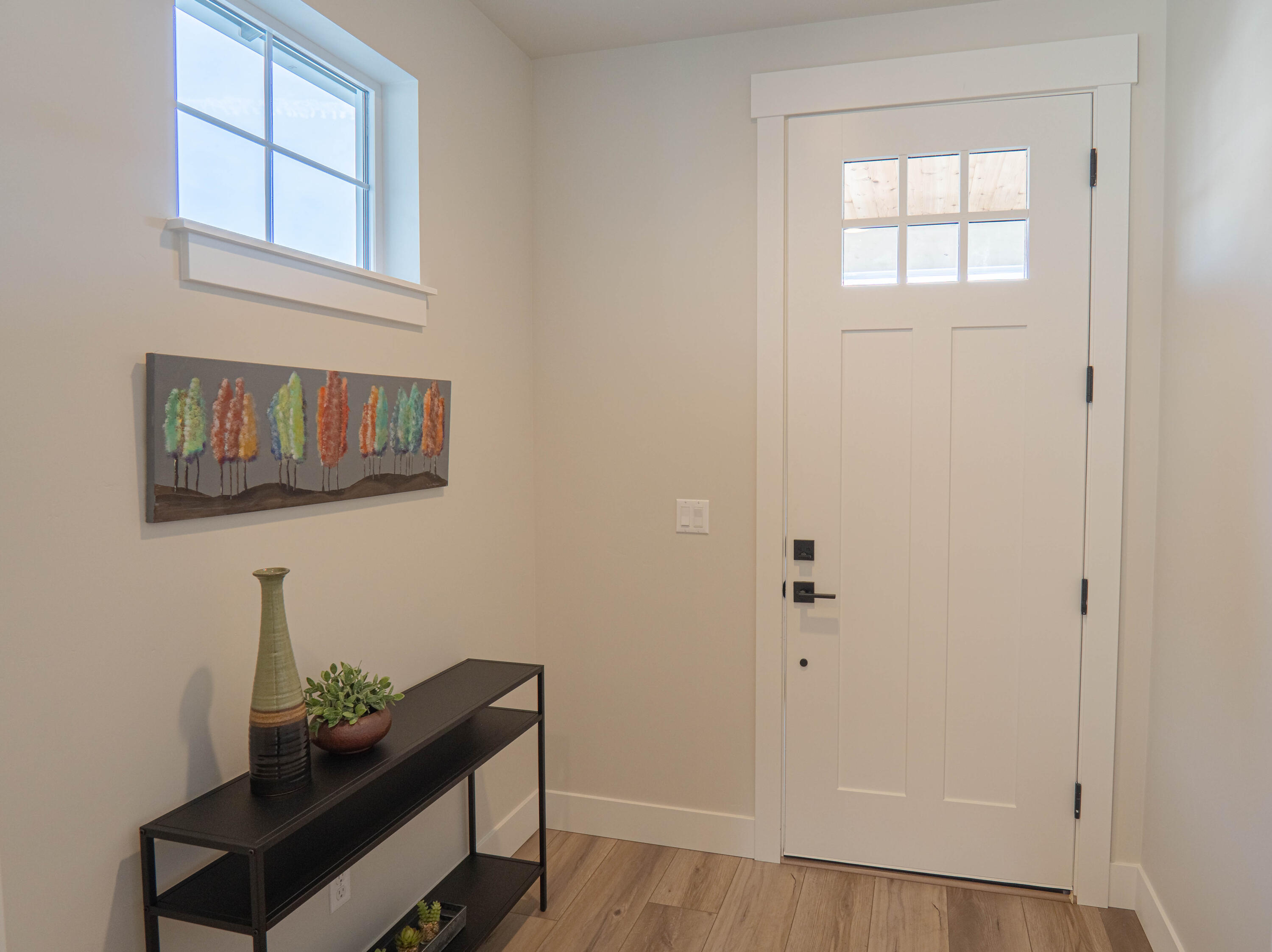 20497 Aberdeen Drive Bend, OR 97702 - Photo 14 of 18 Entry