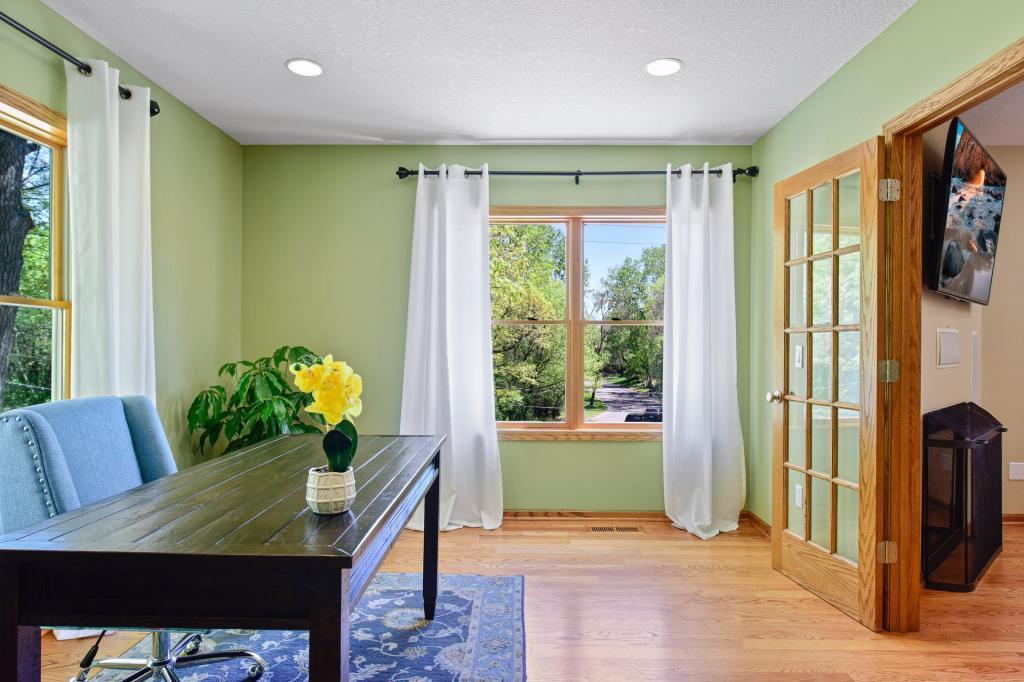 2240 Ford Road Minnetonka, MN 55305 - Photo 9 of 27 Gallery Image 9