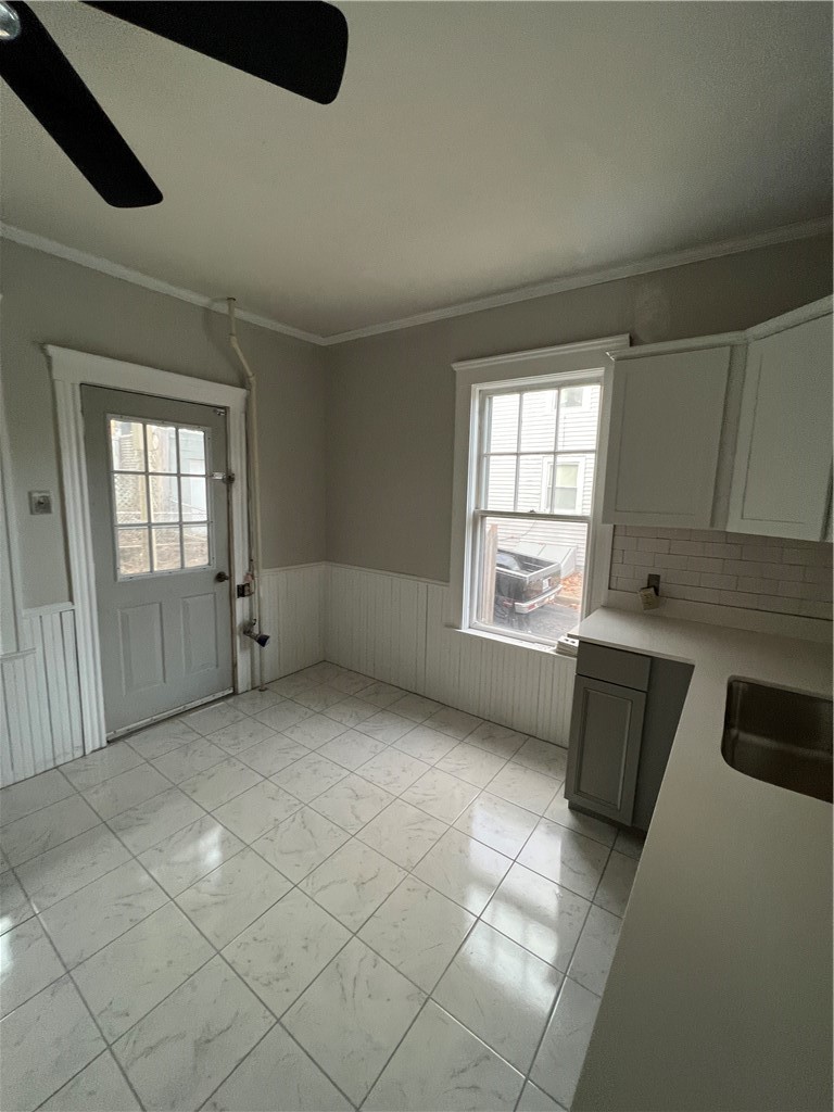 6 Glen Road Woonsocket, RI 02895 - Photo 4 of 25 Gallery Image 4