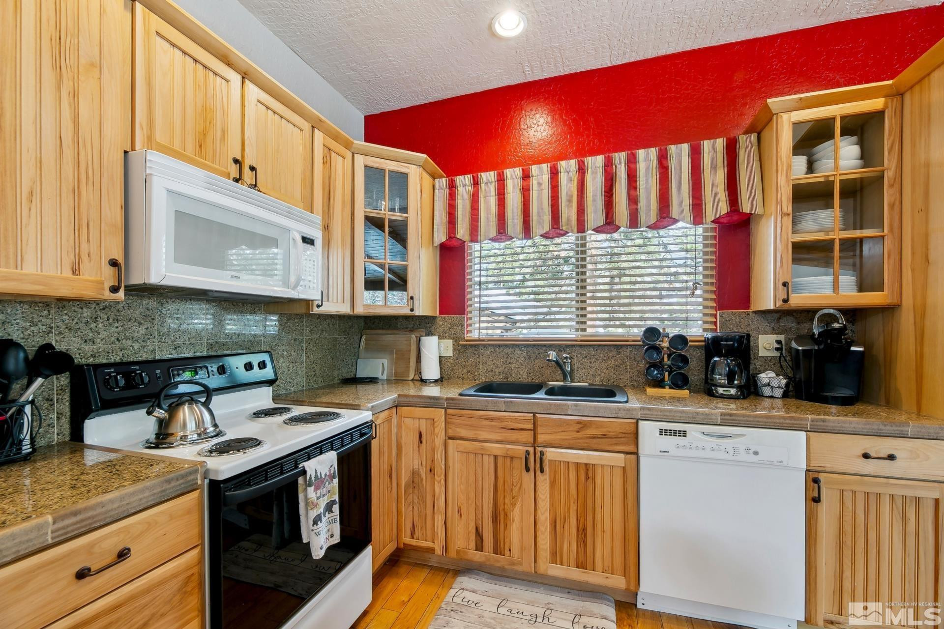 114 Angora Court, Unit A Stateline, NV 89449 - Photo 10 of 40 Photo 10