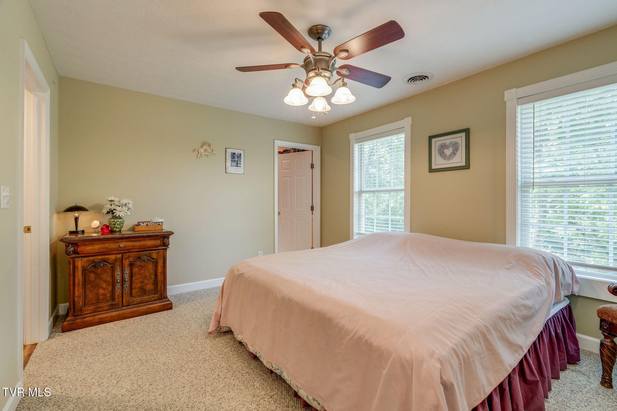 123 Mashburn Lane Erwin, TN 37650 - Photo 18 of 35 018