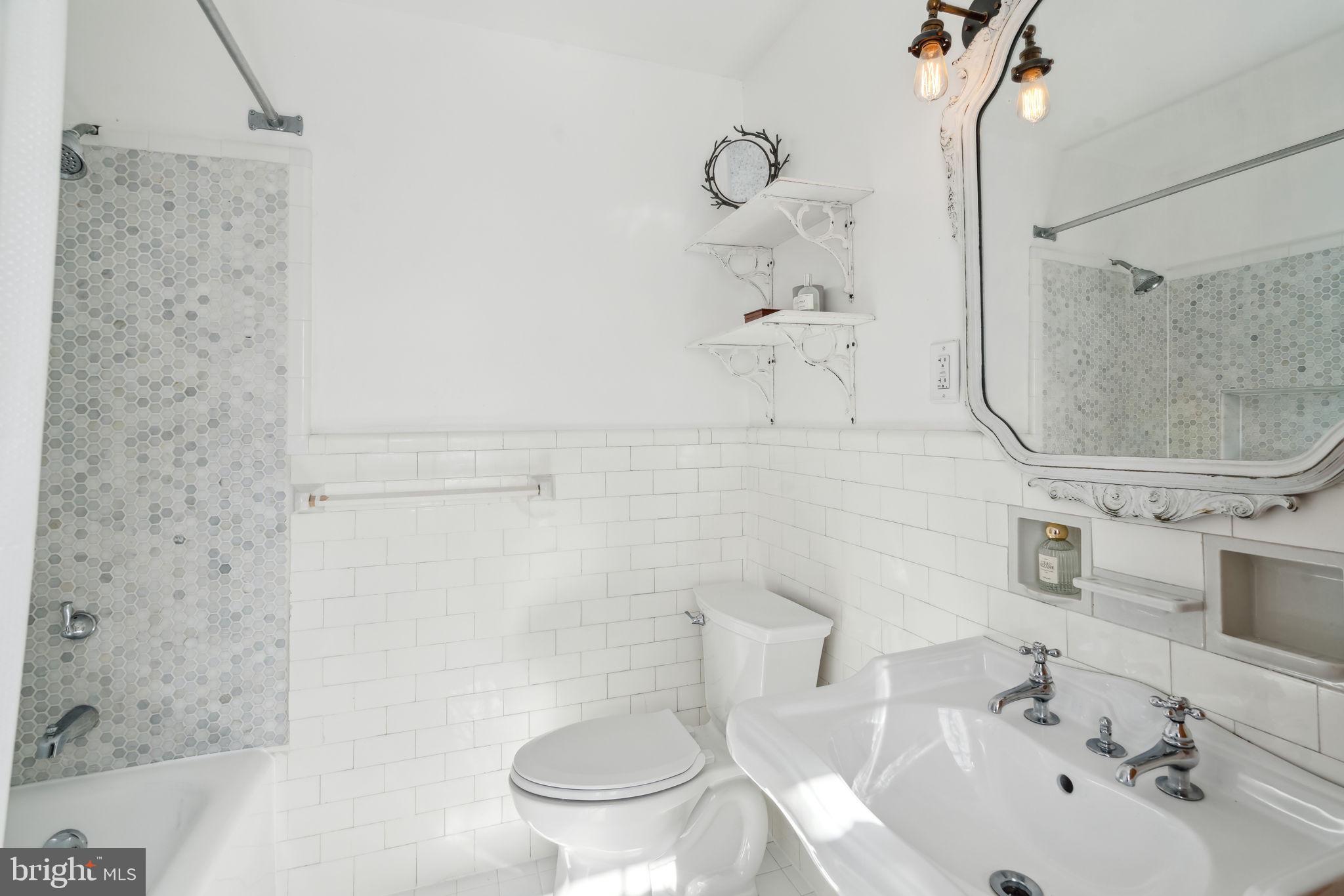 2711 Eldon Avenue Drexel Hill, PA 19026 - Photo 23 of 40