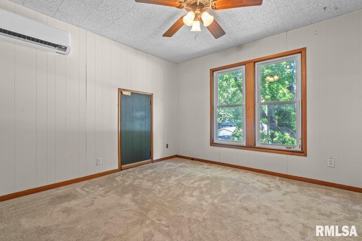 1900 South Pasfield Street Springfield, IL 62704 - Photo 20 of 36 Gallery Image 20