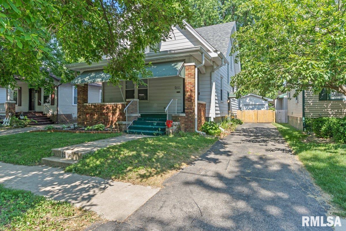 1900 South Pasfield Street Springfield, IL 62704 - Photo 2 of 36 Gallery Image 2
