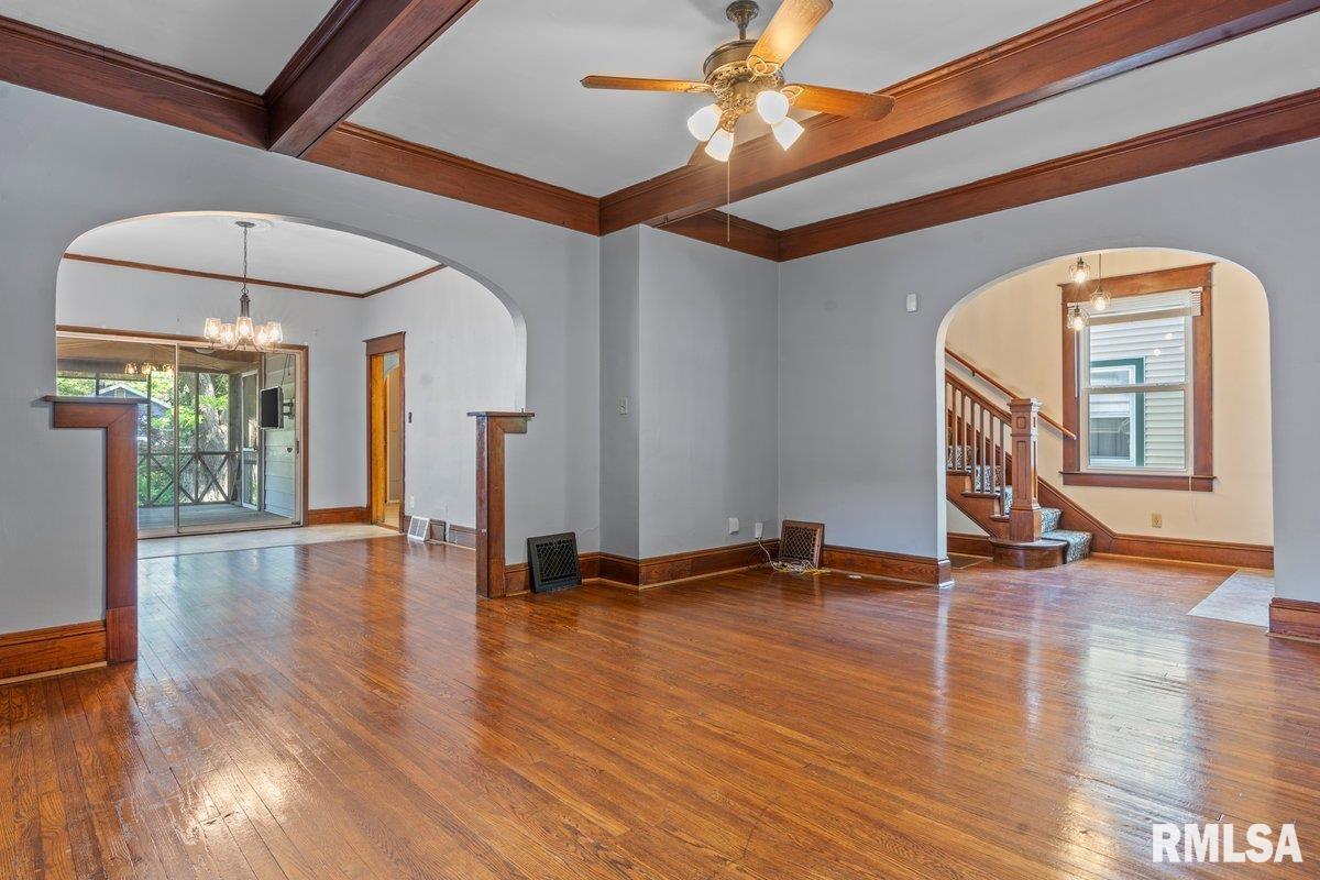 1900 South Pasfield Street Springfield, IL 62704 - Photo 10 of 36 Gallery Image 10
