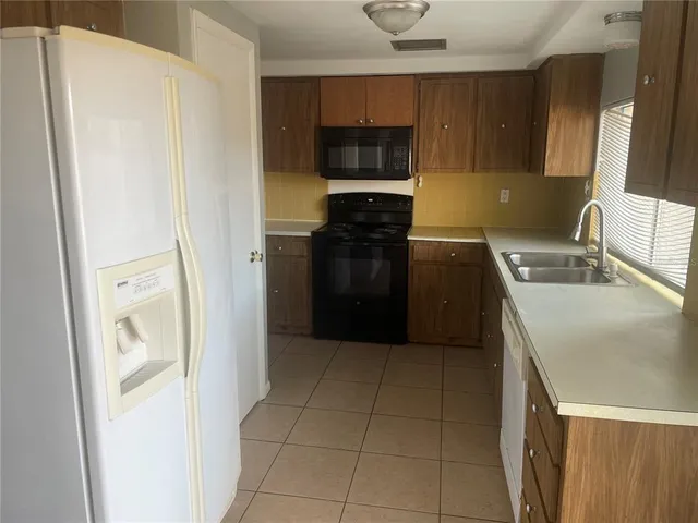 $1,750 | 4037 Claremont Drive, New Port Richey, FL 34652