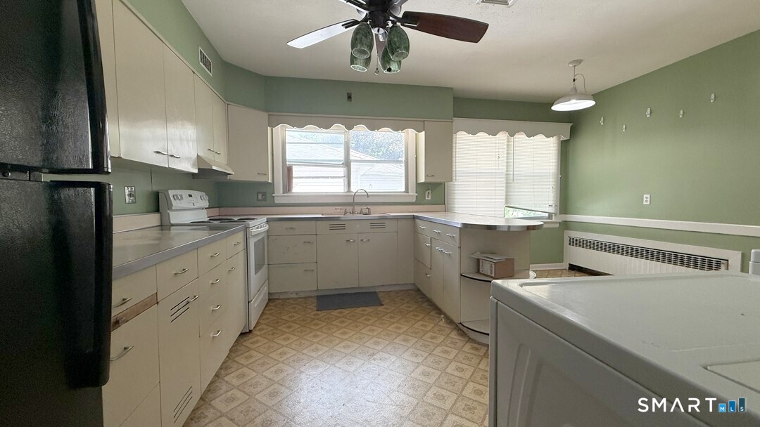 223 High Street Windham, CT 06226 - Photo 12 of 23