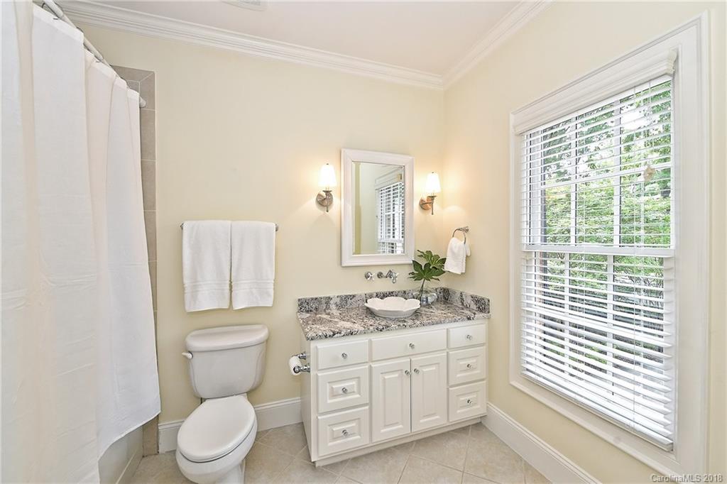 2021 Coniston Place Charlotte, NC 28207 - Photo 23 of 36