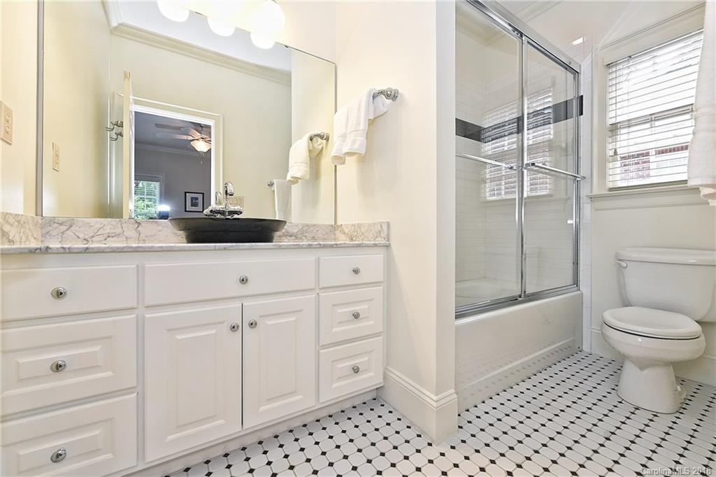 2021 Coniston Place Charlotte, NC 28207 - Photo 25 of 36