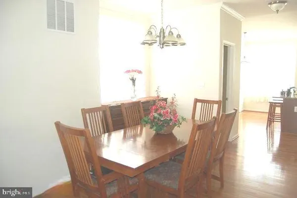 $460,000 | 2889 Chinkapin Oak Lane, Woodbridge, VA 22191
