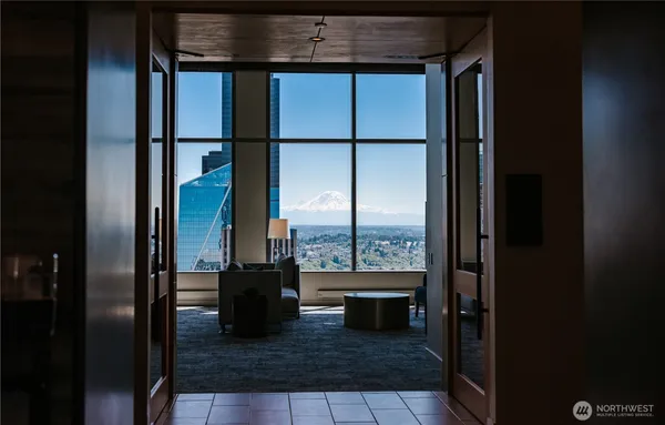 $23,900 | 1340 4th Avenue, Unit 5804, Seattle, WA 98101