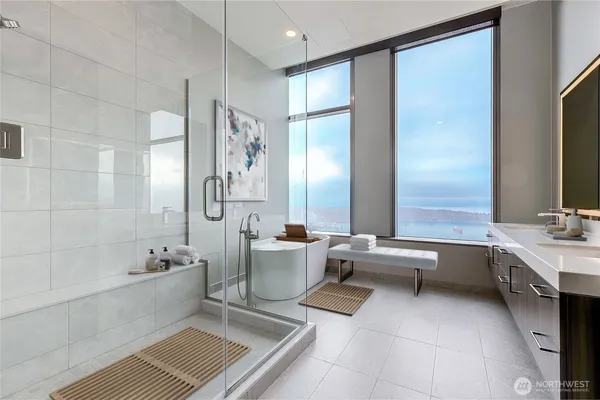 $23,900 | 1340 4th Avenue, Unit 5804, Seattle, WA 98101