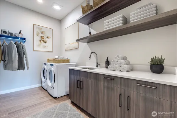 $23,900 | 1340 4th Avenue, Unit 5804, Seattle, WA 98101