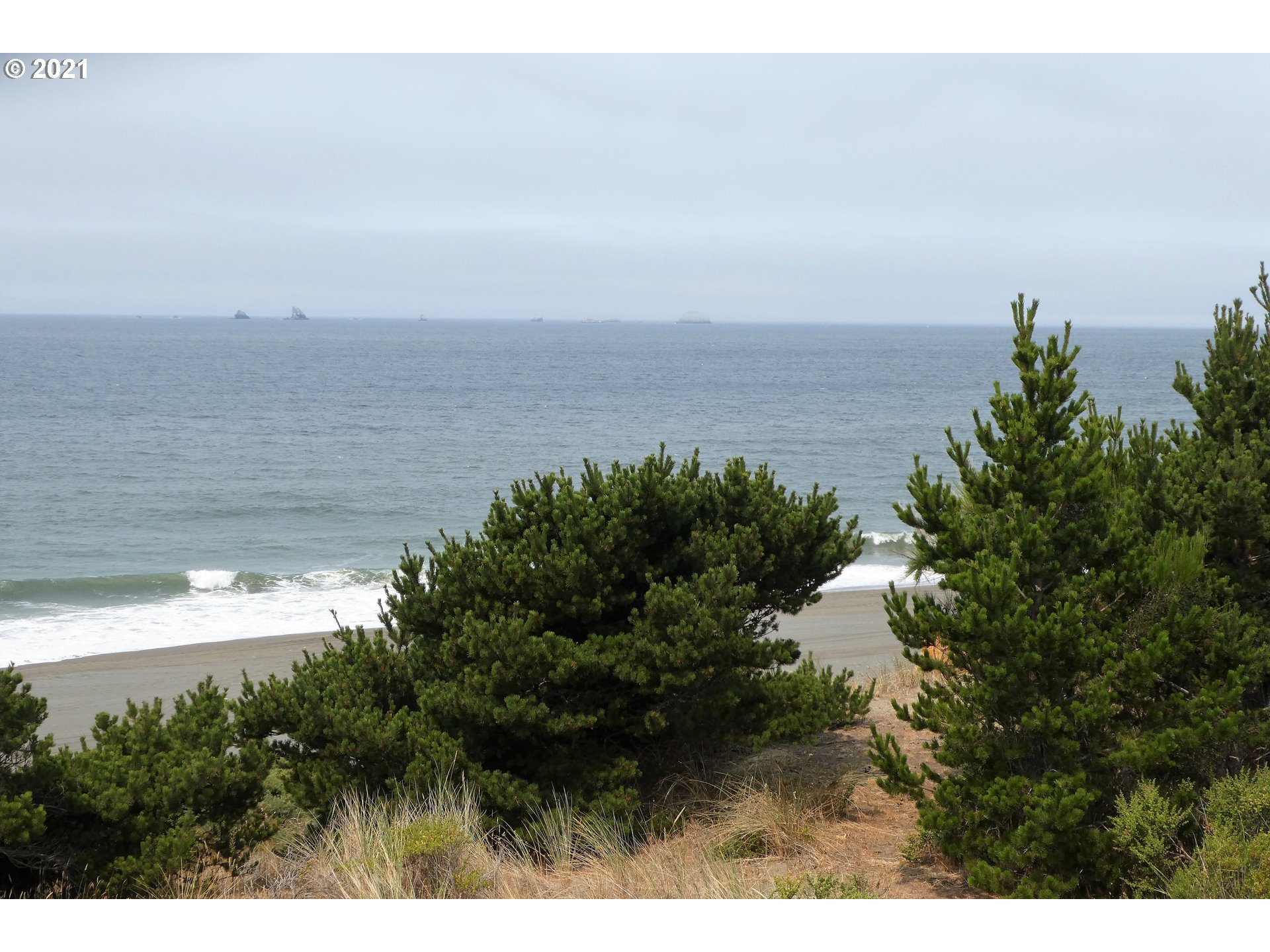 42524 Gull Road Port Orford, OR 97465 - Photo 29 of 32