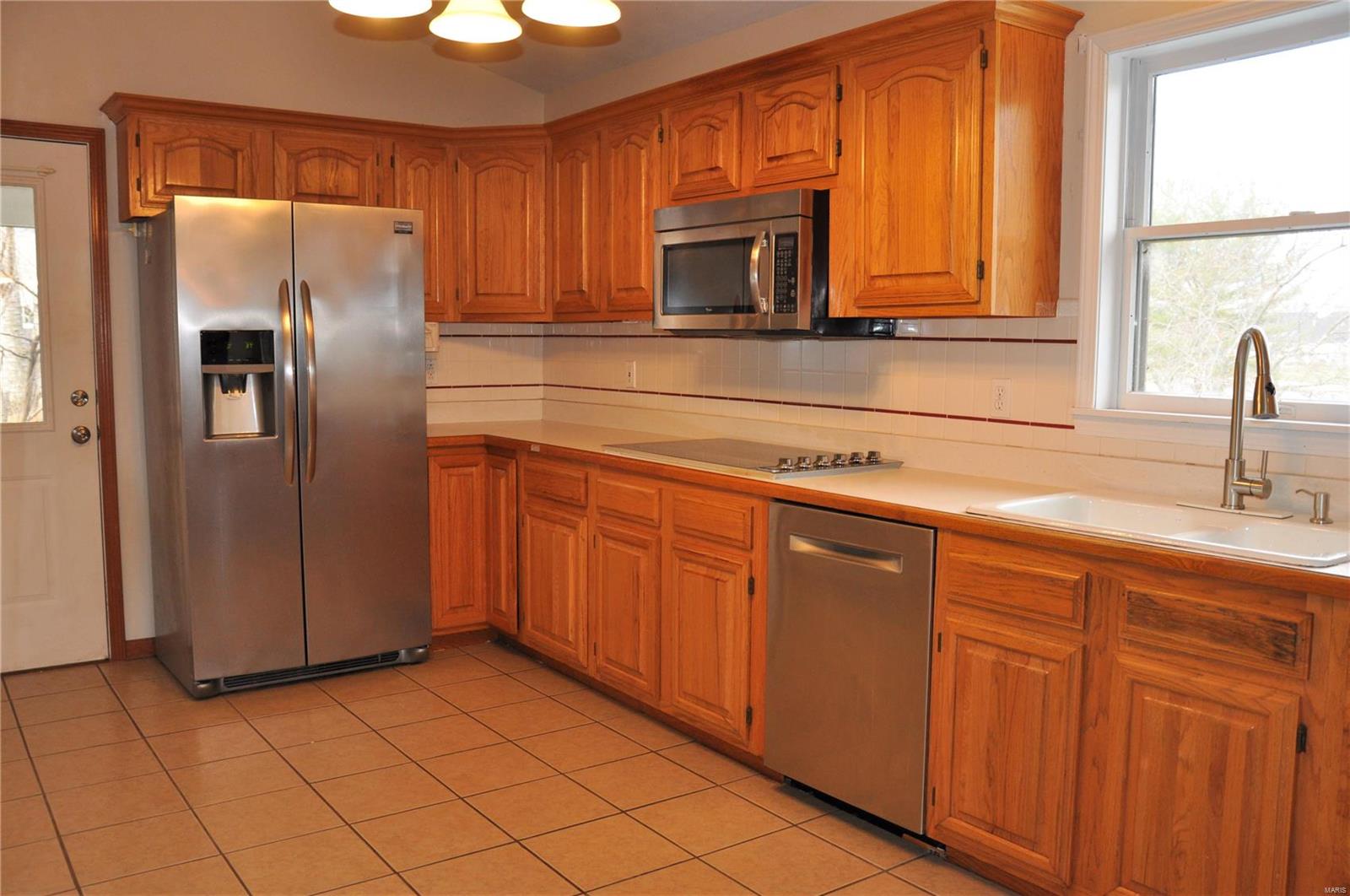 3729 Rhetts Landing Shiloh, IL 62221 - Photo 11 of 30 Gallery Image 11