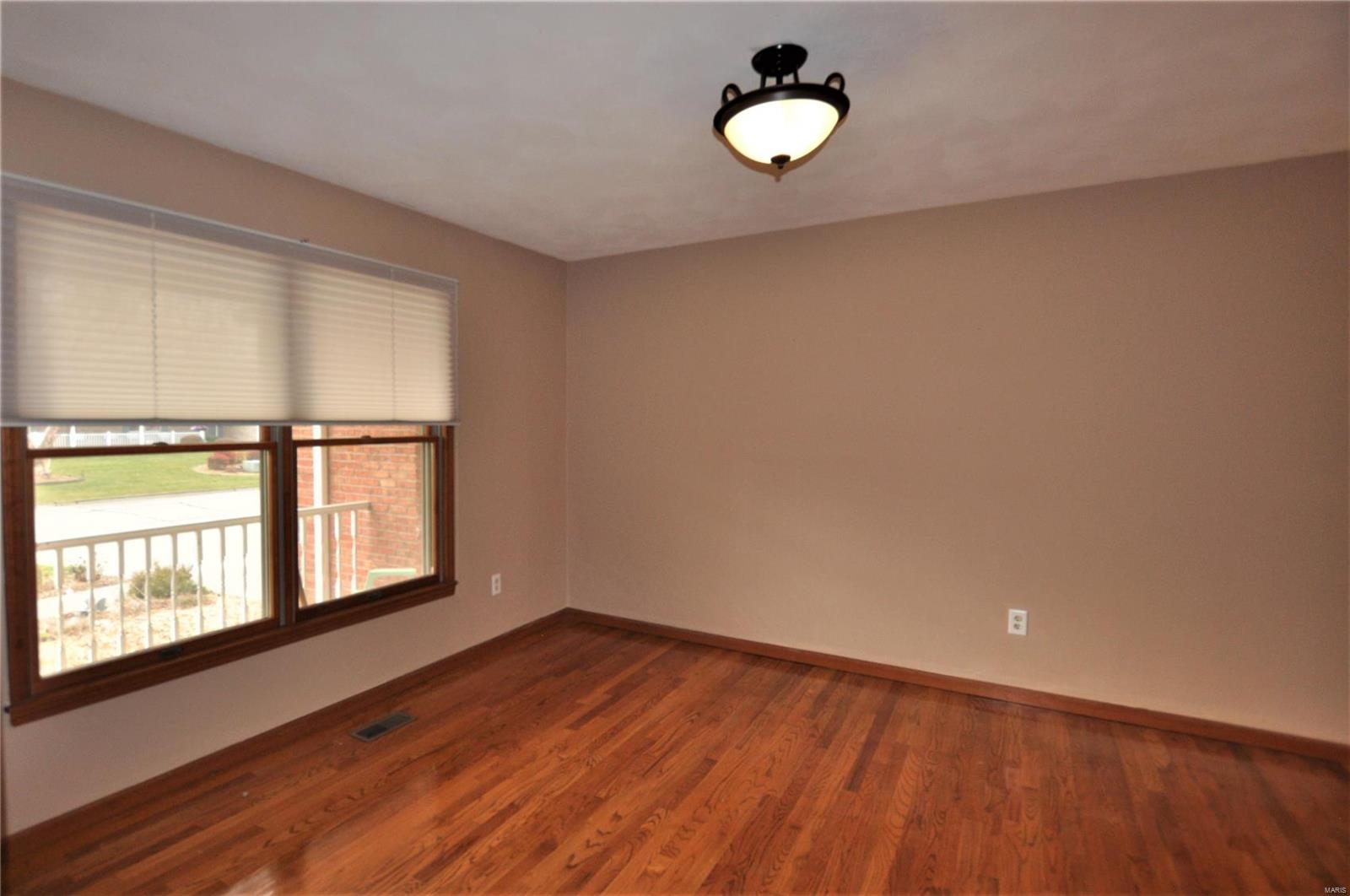 3729 Rhetts Landing Shiloh, IL 62221 - Photo 15 of 30 Gallery Image 15