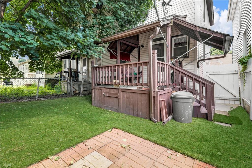 335 Wayne Street Beaver, PA 15009 - Photo 3 of 16 Gallery Image 3