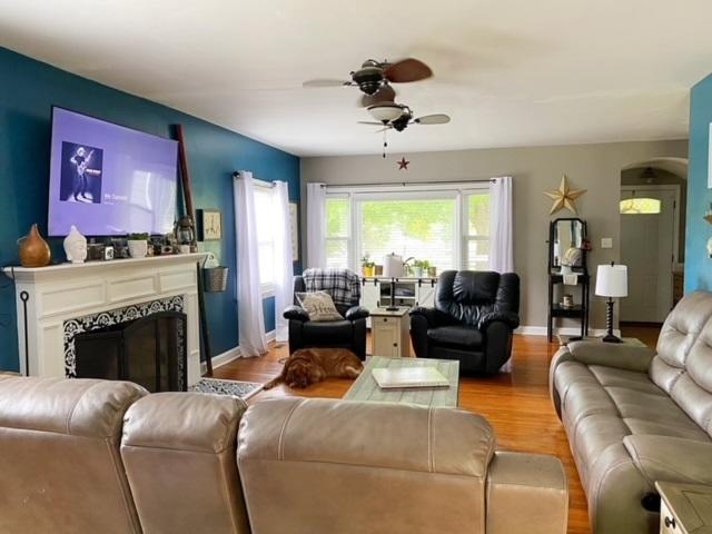 9801 East Emory Road Corryton, TN 37721 - Photo 20 of 39 LIVING ROOM