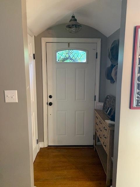9801 East Emory Road Corryton, TN 37721 - Photo 10 of 39 ENTRANCE TO LIVING RM