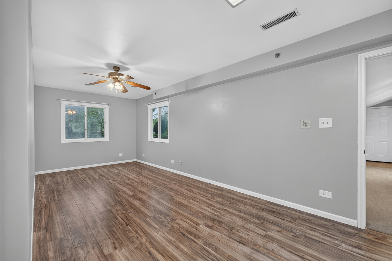 2S640 Cerny Road, Unit A4 Warrenville, IL 60555 - Photo 15 of 23 Gallery Image 15