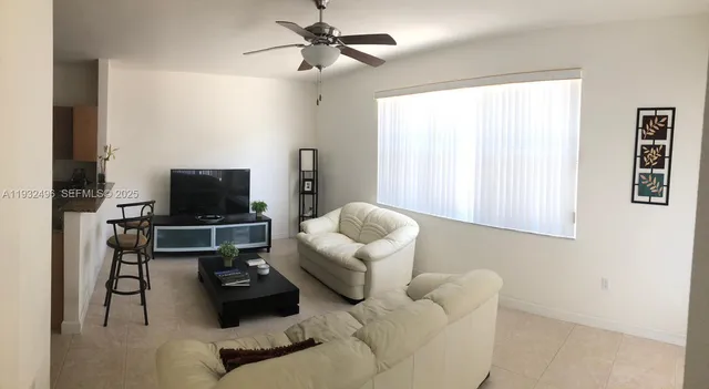 $3,900 | 11476 Northwest 81st Terrace, Doral, FL 33178