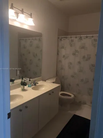 $3,900 | 11476 Northwest 81st Terrace, Doral, FL 33178