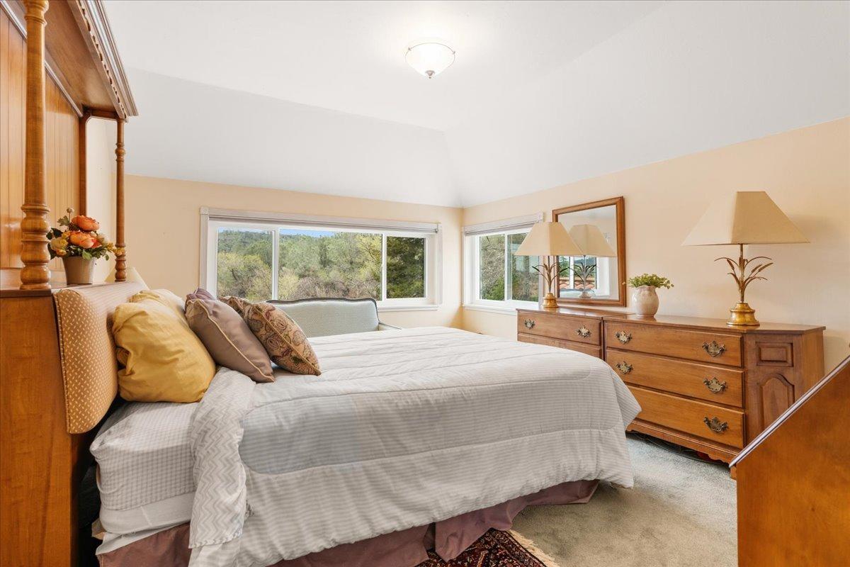 6525 Curtola Ranch Road Auburn, CA 95602 - Photo 35 of 49 Upstairs bedroom 3
