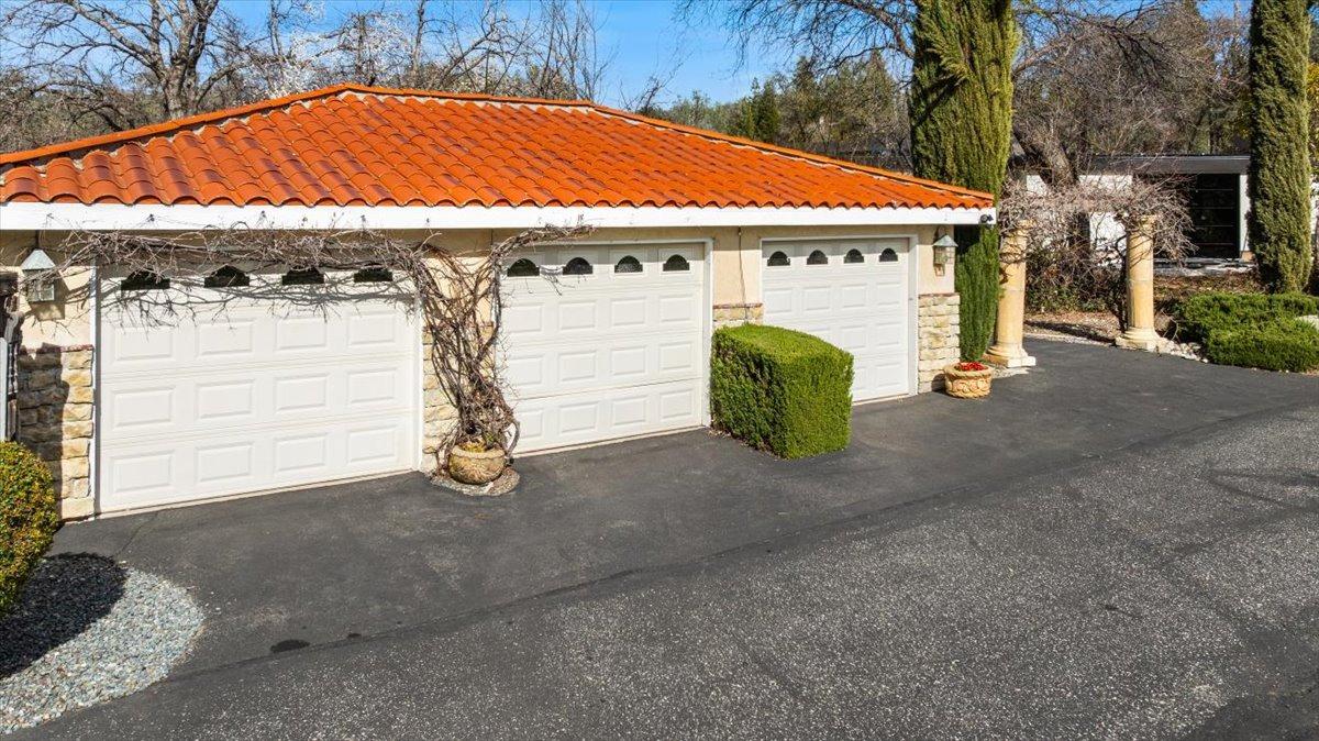 6525 Curtola Ranch Road Auburn, CA 95602 - Photo 46 of 49