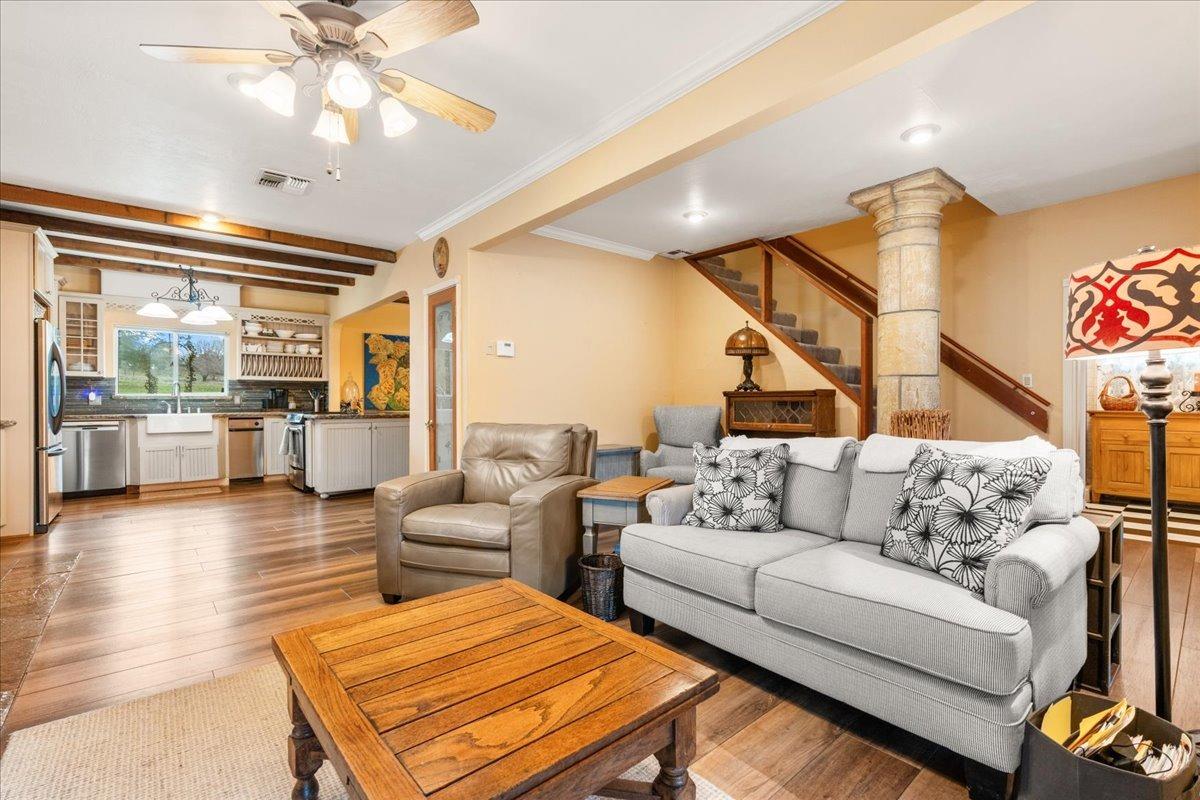 6525 Curtola Ranch Road Auburn, CA 95602 - Photo 10 of 49