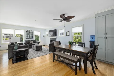 $1,395,000 | 3 Oak Street, Middletown, RI 02842