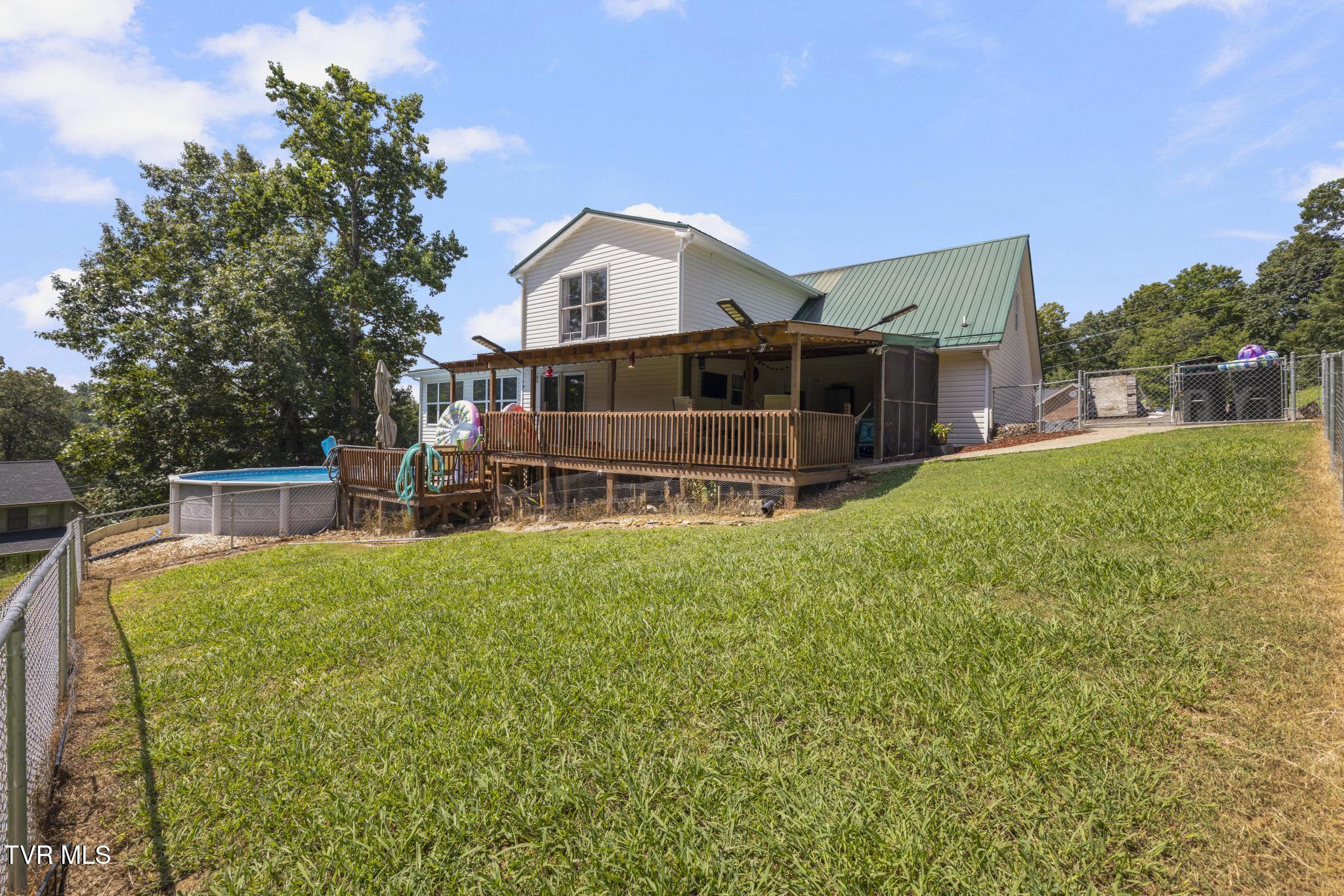 809 Stuffle Street Kingsport, TN 37660 - Photo 55 of 60 IMG_9525