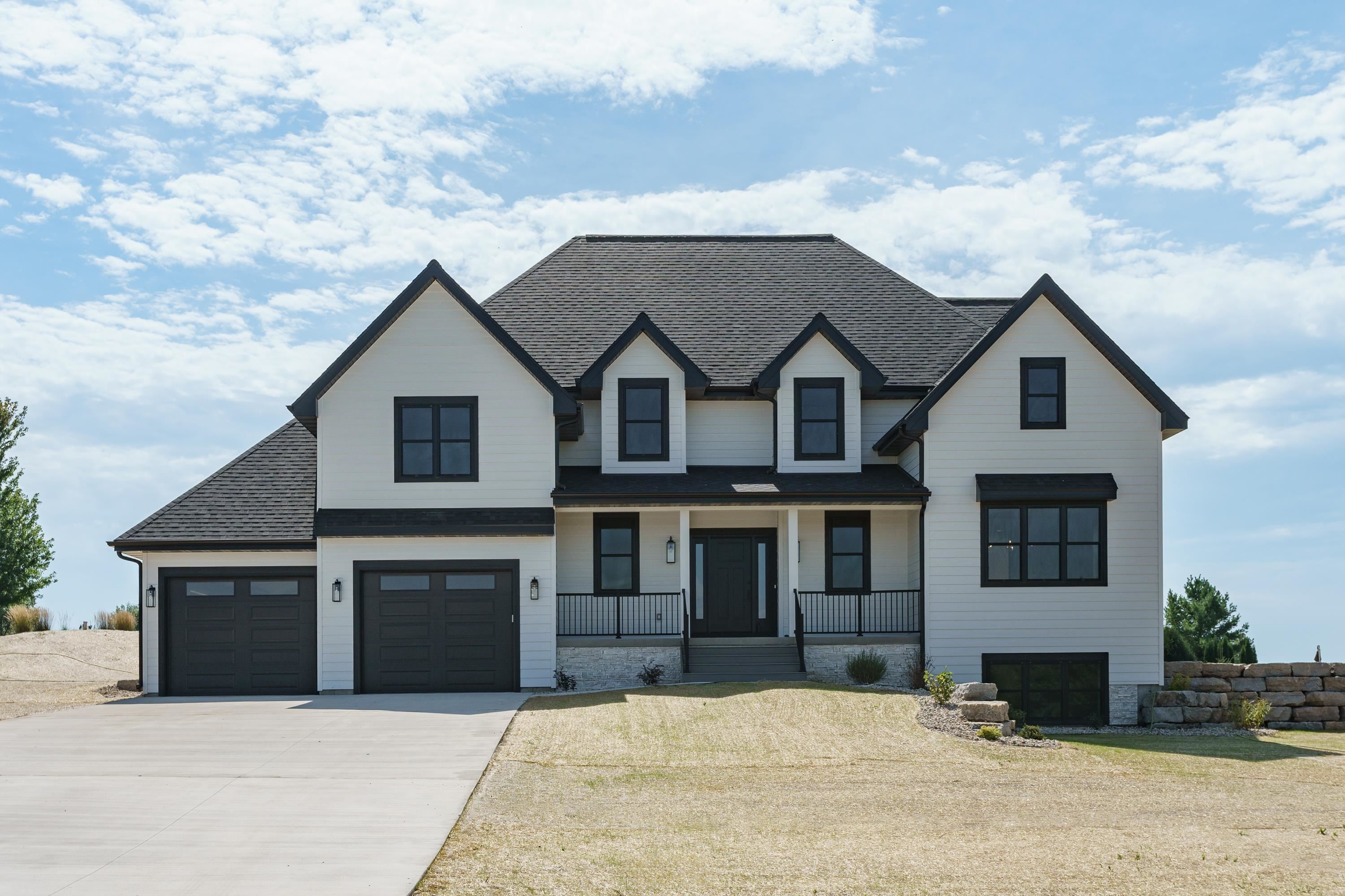 7184 Pfeil Bend Sun Prairie, WI 53590 - Photo 2 of 65 Gallery Image 2