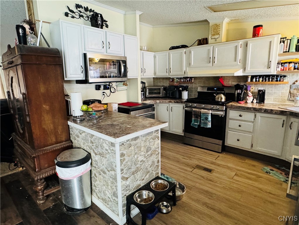 1024 Sixty 6 Road Hannibal, NY 13074 - Photo 10 of 21