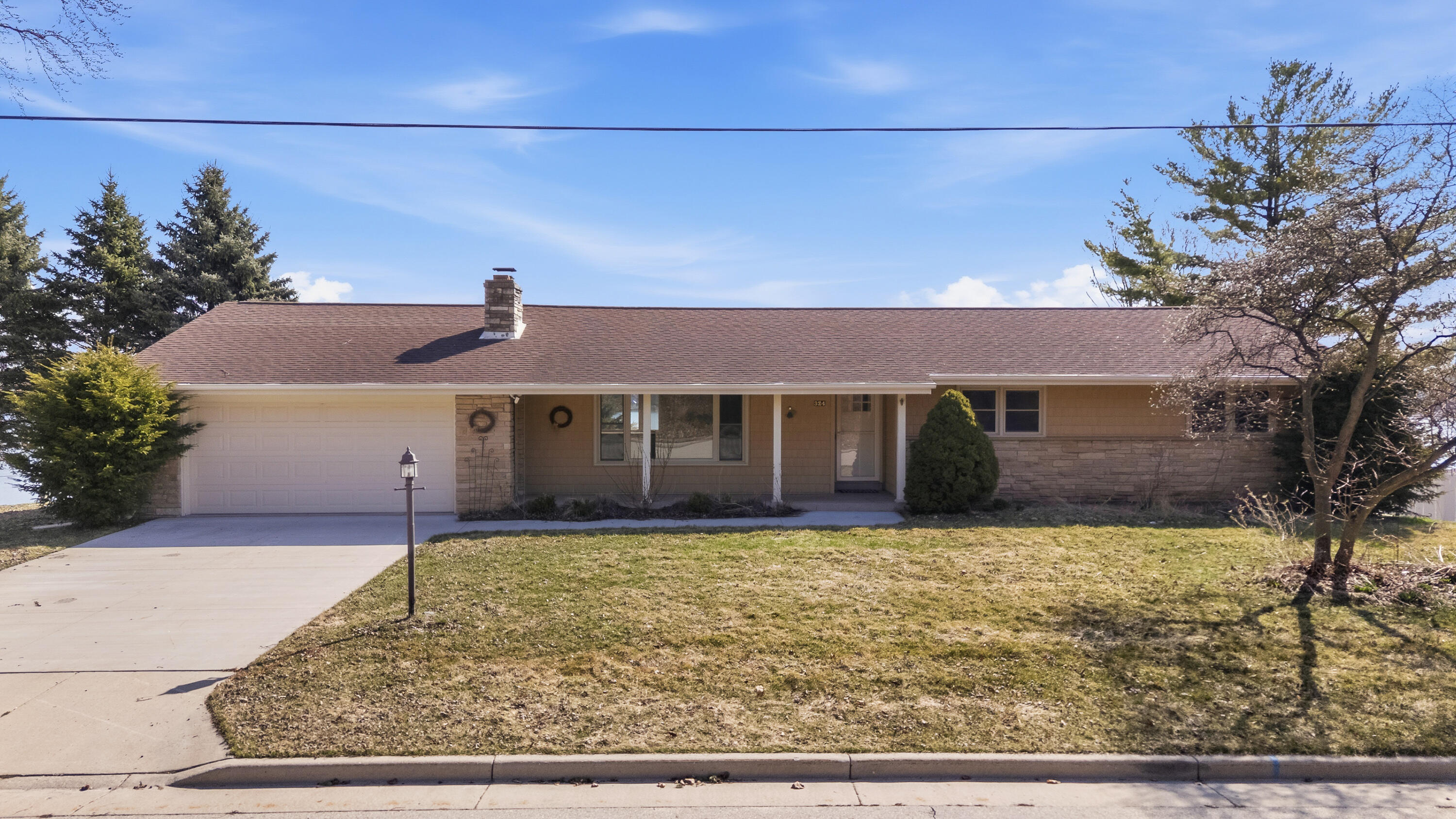 324 Hoff Street Random Lake, WI 53075 - Photo 36 of 39 324 Hoff St-7