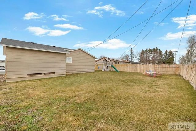 $295,000 | 251 Brent Way, Shelley, ID 83274