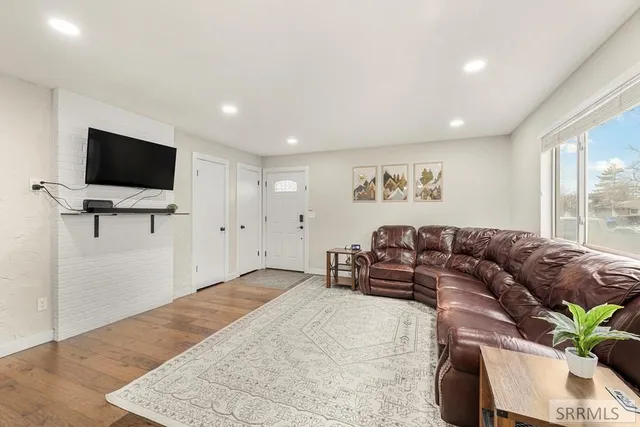 $295,000 | 251 Brent Way, Shelley, ID 83274