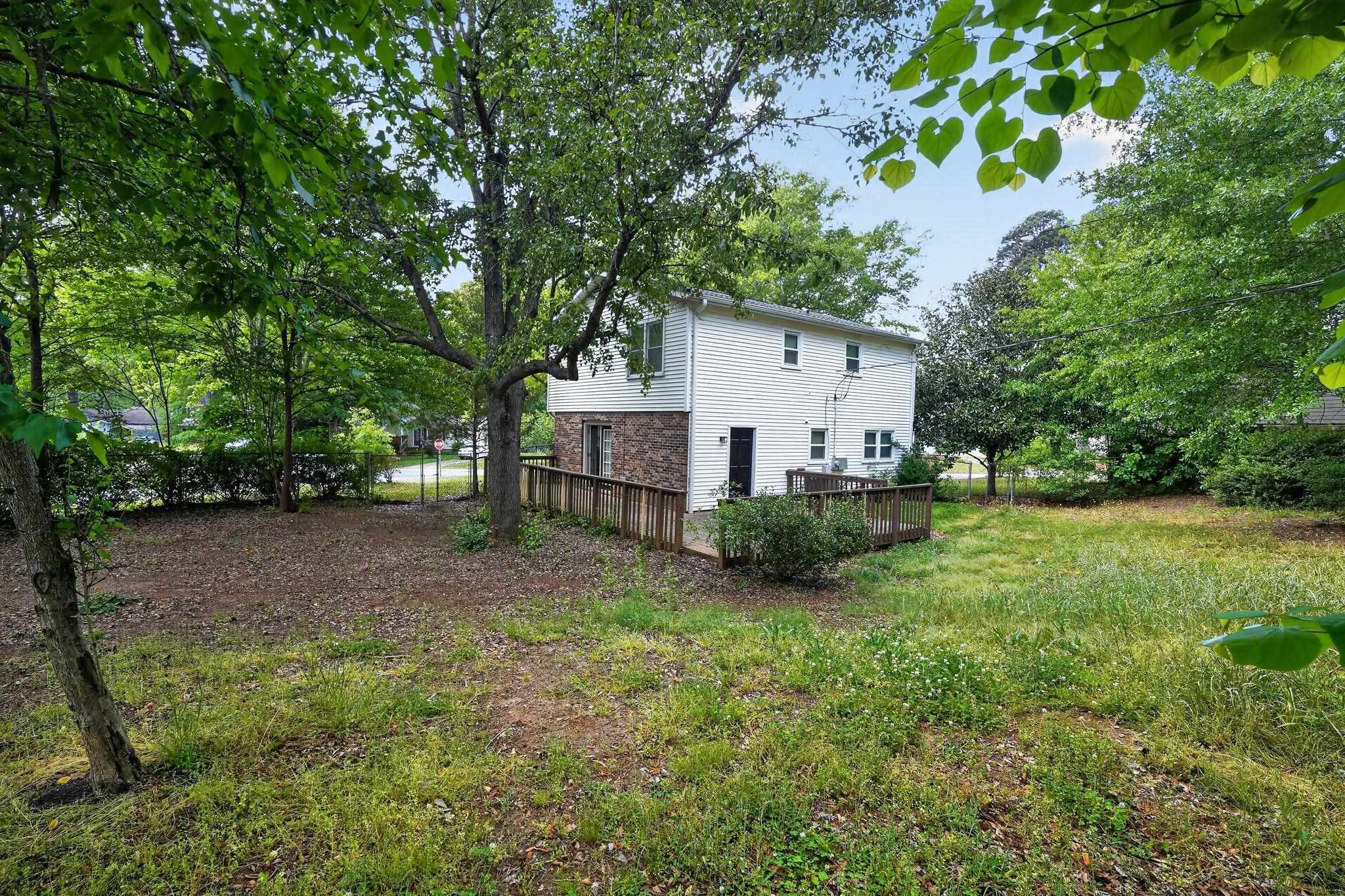 2 Willowtree Court Simpsonville, SC 29680 - Photo 2 of 32