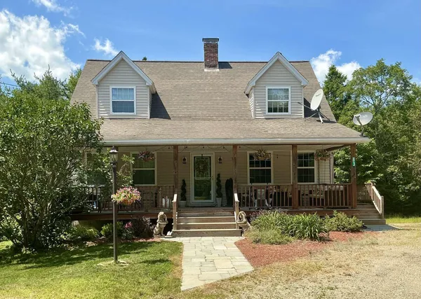 $525,000 | 83 Christian Hill Road, Bristol, ME 04539
