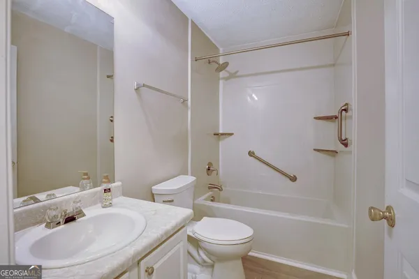 $2,100 | 1118 Quail Hunt Drive, Riverdale, GA 30296