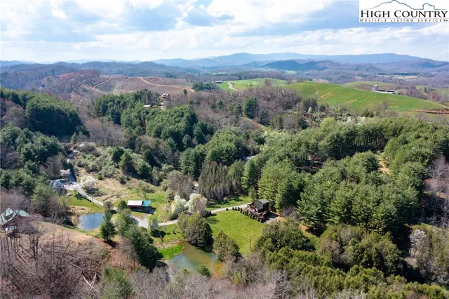 $459,999 | 11 Lucky Lakes Drive, Grassy Creek, NC 28631