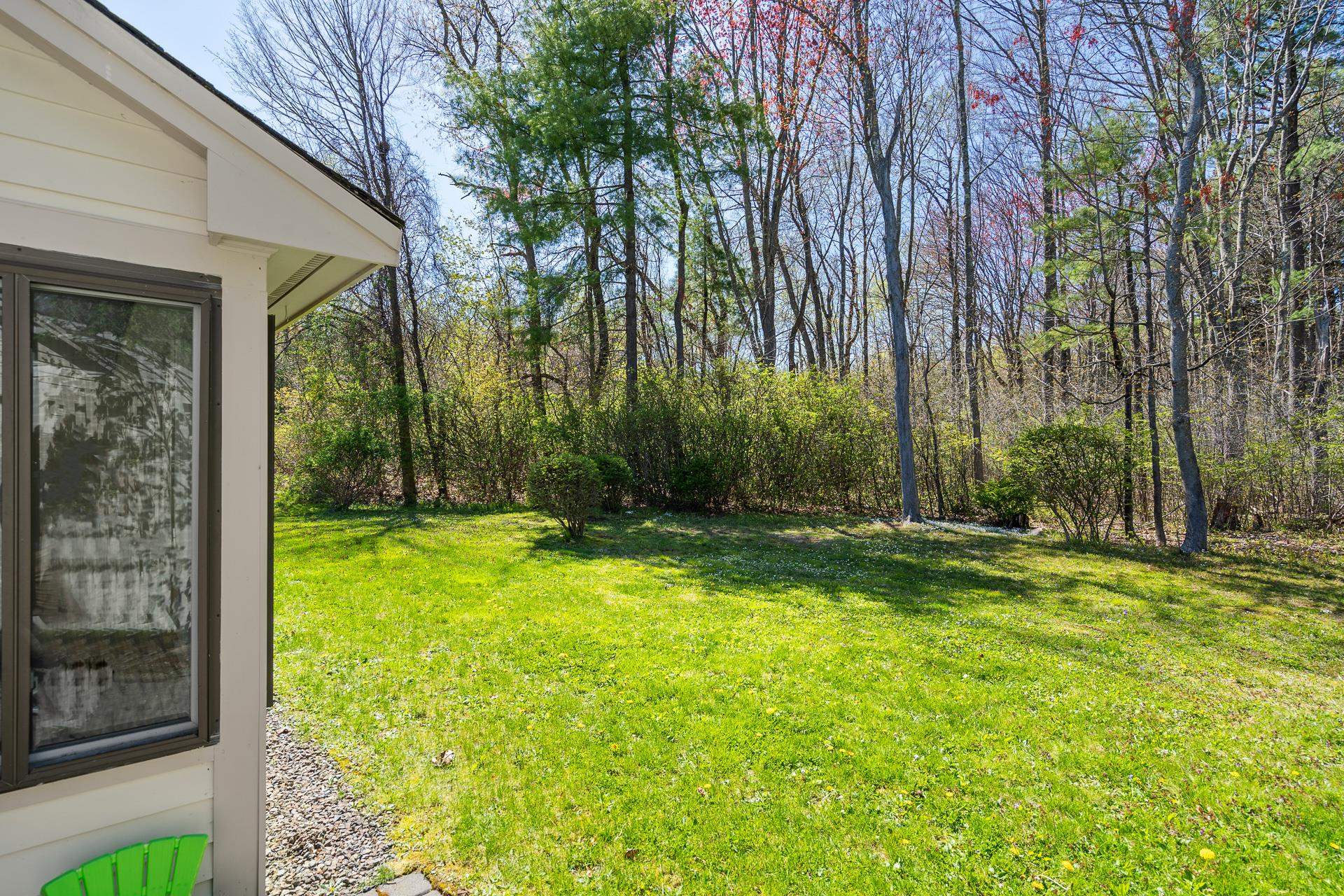 7 Lady Slipper Court Rochester, NH 03867 - Photo 5 of 33