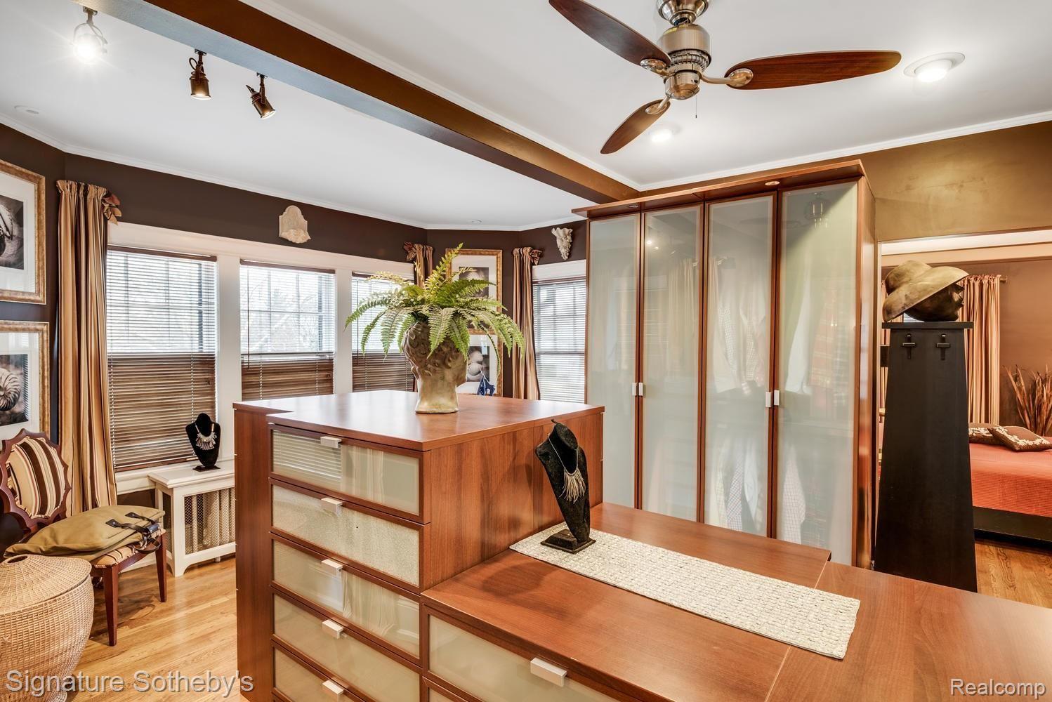 1022 Bishop Road Grosse Pointe, MI 48230 - Photo 27 of 88 1022 Bishop Rd Grosse Pointe-large-025-032-1022 Bishop Rd Grosse Pointe-1499x1000-72dpi.jpg