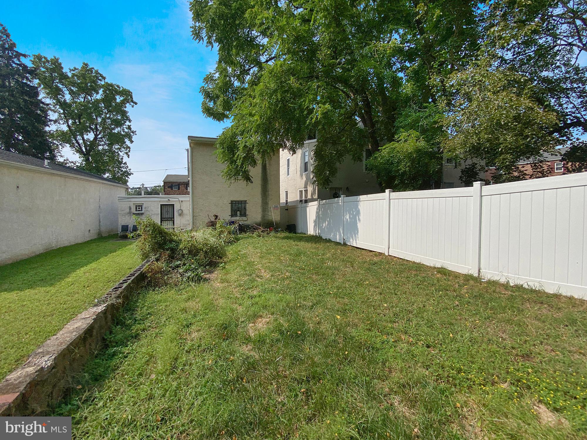 323 East Basin Street Norristown, PA 19401 - Photo 20 of 24 Backyard