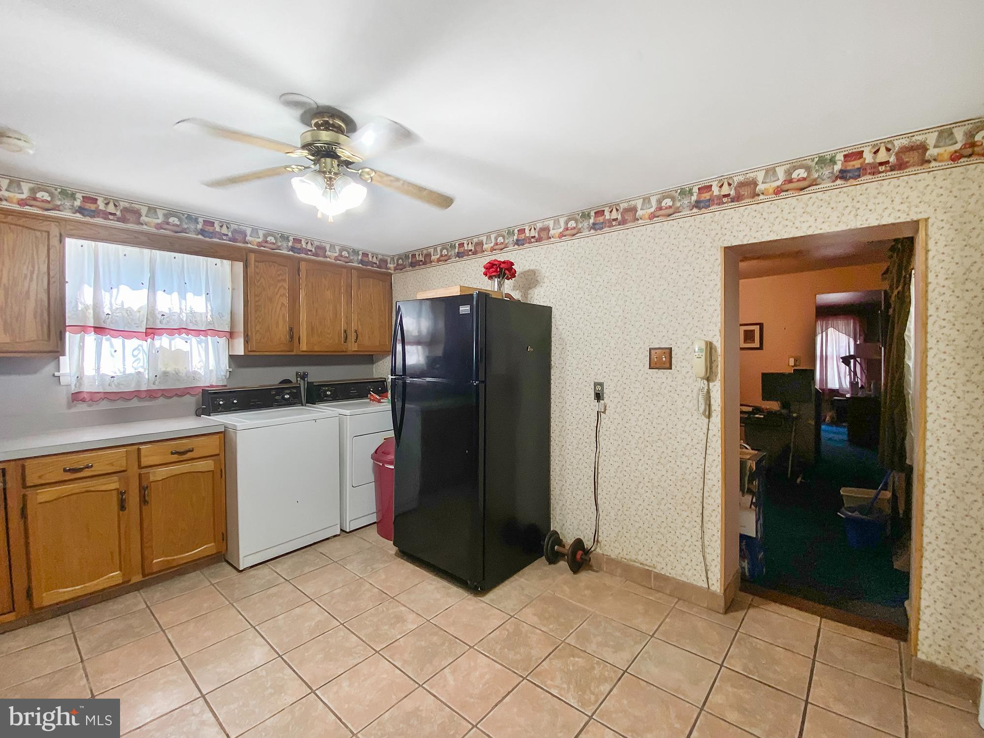323 East Basin Street Norristown, PA 19401 - Photo 9 of 24 Kitchen