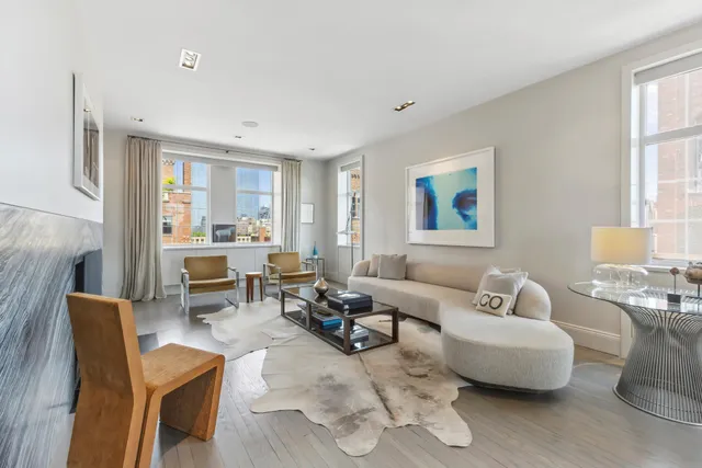$3,495,000 | 465 West 23rd Street, Unit 19D | Chelsea
