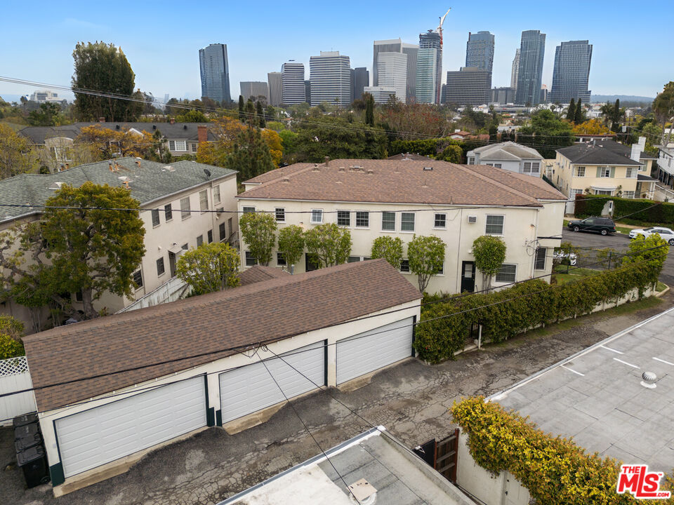 1301 Devon Avenue Los Angeles, CA 90024 - Photo 8 of 10